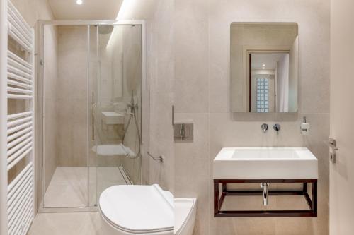 One-Bedroom Apartment image 10