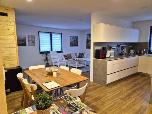 Létesítmények, Ubytování nad přehradou (Ubytovani nad prehradou) in Bila Tremesna