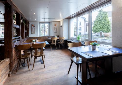 Restorāns, Hotel MeiSTAY - Self-Check-in in Hallwilersee