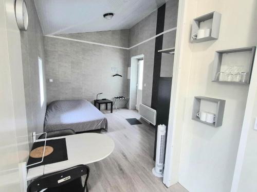Studio des lacs - 2 pers - centre-ville - Moriat