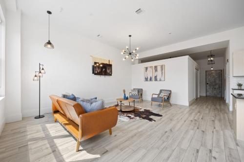 Near NYC Premium Kearny Loft with Gym and Patio