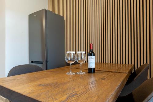 Two-Bedroom Apartment with Terrace image 4