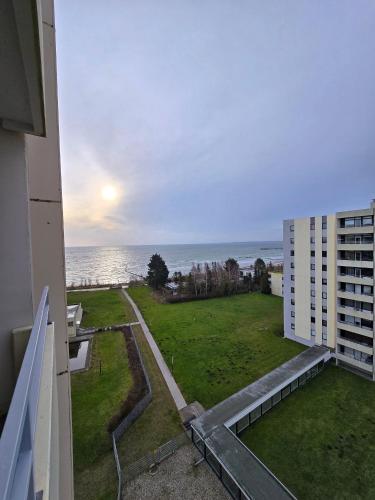 Apartment with Sea View image 10