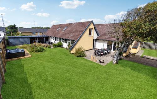 Gorgeous Home In Løkken With Wifi