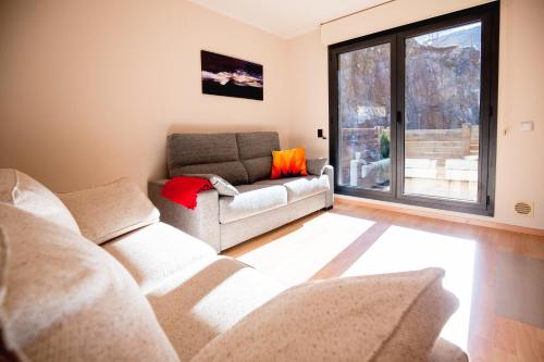 Three-Bedroom Apartment - Carretera General 2, El Tarter.