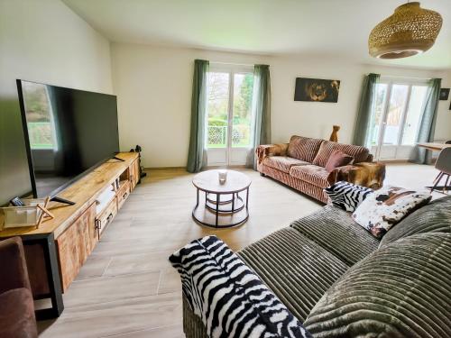 Villa L'Isachrist, Calme, Confort, 20' Disneyland in Maisoncelles-en-Brie