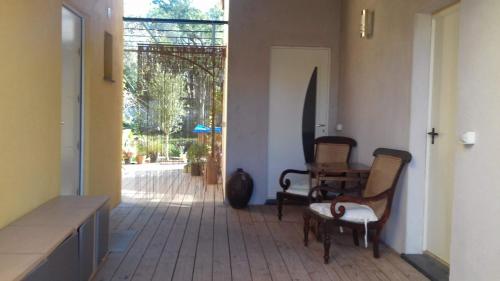 Studio avec terrasse au calme