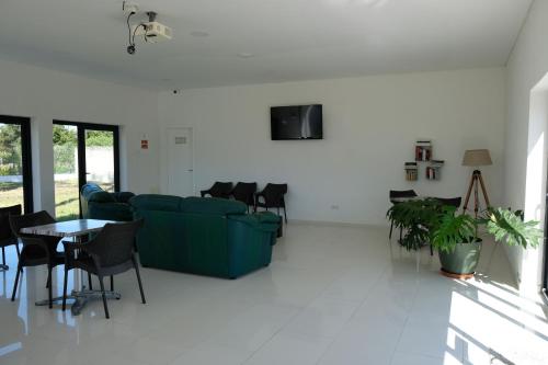 Mira Lodge Park - image 8