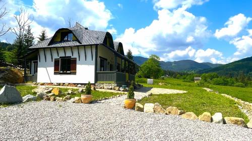 . Baladă de Rarău