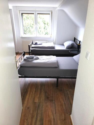 Monteur-Haus Heinrich Berlin Marzahn, Hellersdorf, Lichtenberg, Berlin (zdjęcie 7)