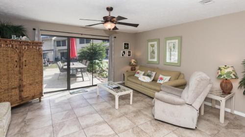 2 BD 2 and half BA Two Story Beach Haven Pet Friendly with Golf Cart in 파나마 시티 (FL)
