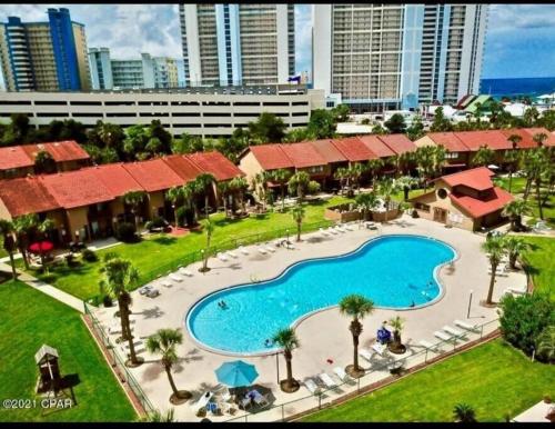2 BD 2 and half BA Two Story Beach Haven Pet Friendly with Golf Cart in 파나마 시티 (FL)