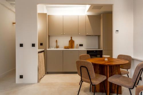Habitat Parisien - Saint Sauveur Montorgueil - image 13
