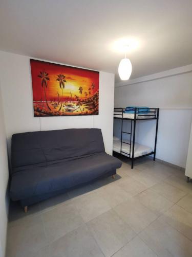 AS21673 - Studio en rez de chaussée face au Canal (AS21673 - Studio en rez de chaussee face au Canal) in Le Grau du Roi