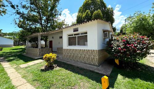 2 double beds, 2 twin beds