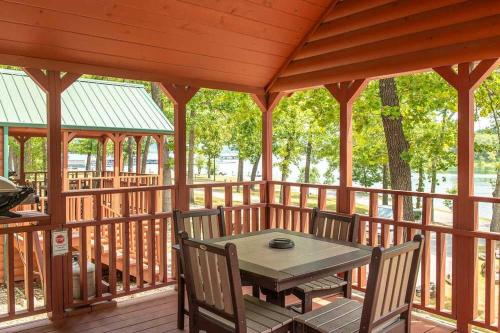 Port of Kimberling Resort & Campground