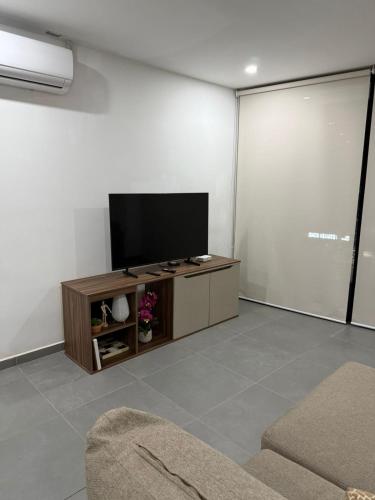 Paradise Apartment at Gallerias Escalon - image 3