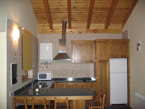 virtuve, Casa de Montana Alto Curueno in Lugerosa
