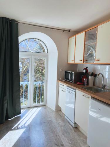 virtuve, Le Petit Manoir in Ussat
