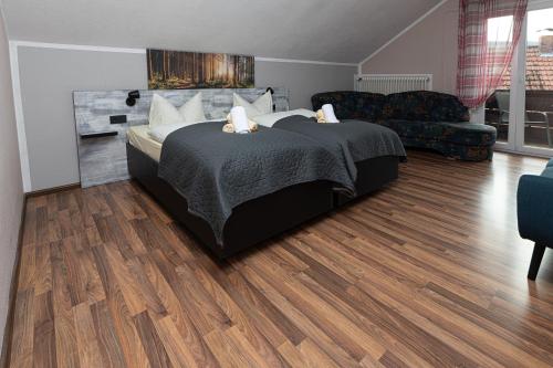 2 twin beds