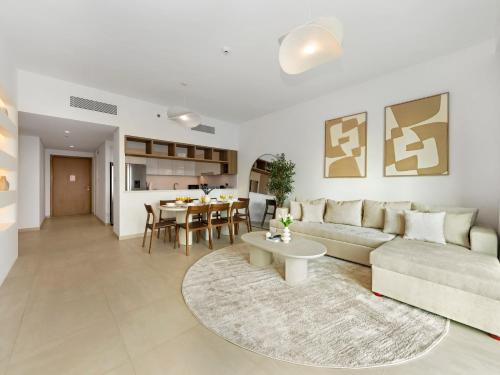 UrbanStays Dubai - Downtown Views II - image 6