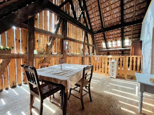 Herbes et collines in 溫克爾