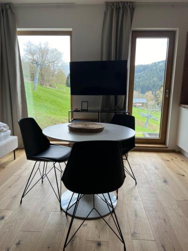 Golden Ridge Apartments in สปินเดิลรูฟ เมลิน