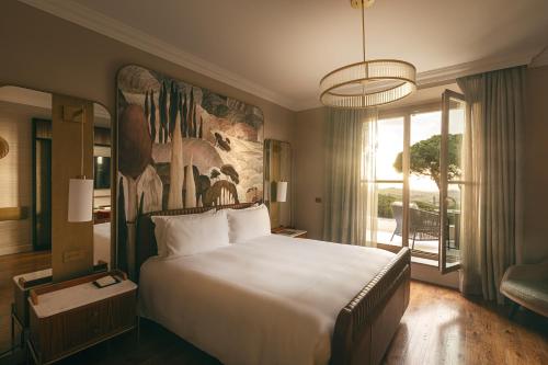 Book the Deluxe Double Room Deluxe Double Room