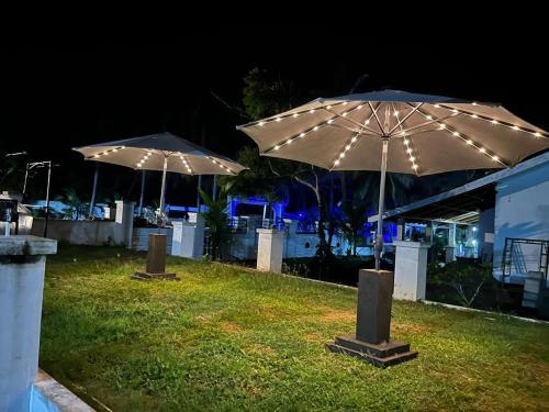 Ceylonta Beach Camping in Ambalantota