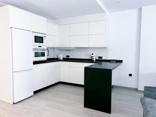 포소블랑코 Adagio - Apartamentos La Clave 2성급 싱글룸 로비