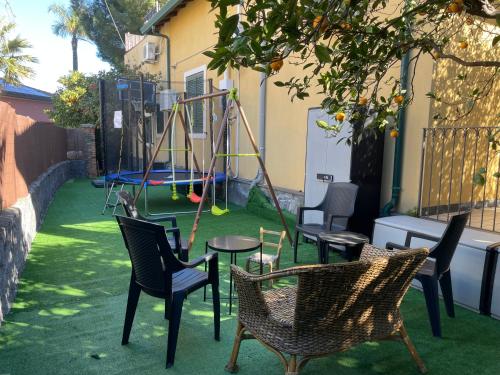 Playground, B&B Etna Country in Tremestieri Etneo