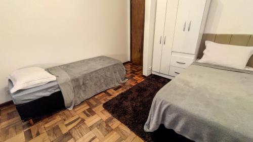 Quarto da Fê, central, perto de tudo o que você precisa!