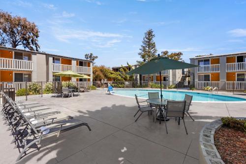 Good Nite Inn Redwood City - image 10