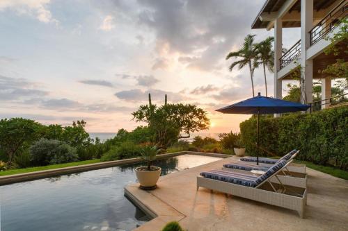 Casa Ohana - 5 BR Ocean Front Home in Playa Negra, CRC in Los Pargos