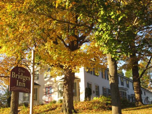 The Bridges Inn at Whitcomb House B&B