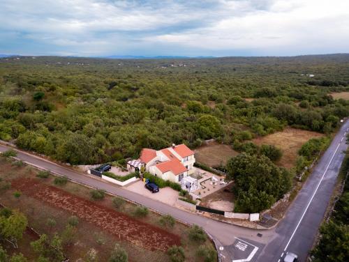 ทัศนียภาพภายนอกโรงแรม, Apartman Hana in ซกาลยิซี