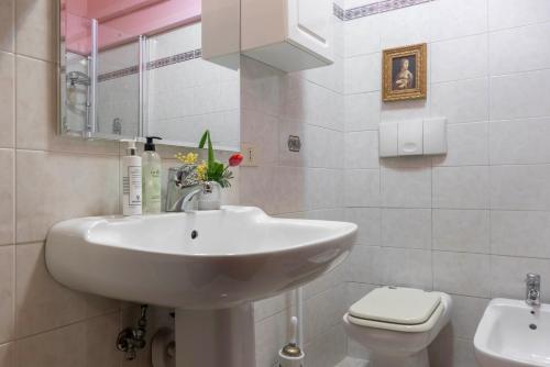 TrastevereHome - The Magic of San Peter in the Heart of Rome, Rome (photo 7)