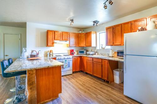 Walsenburg Vacation Rental with Deck and Views! in Walsenburg, USA