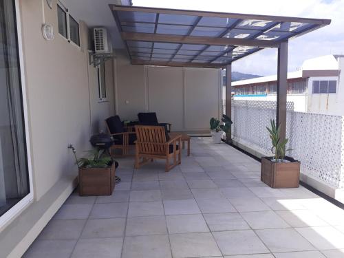 Urban tropical home Tahiti - image 5
