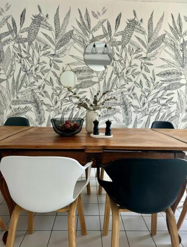 Létesítmények, Belle maison de ville in Alencon