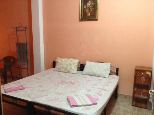 Budget Double Room image 3
