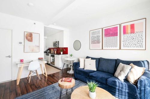 809-4A Columbus Circle New BLDG 1BR W D - image 13