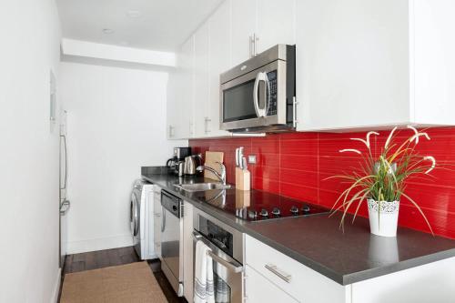 809-4A Columbus Circle New BLDG 1BR W D - image 6