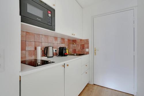 Lovely Studio in Paris - main image