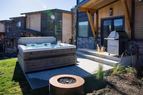 Sundance by the Lake Sundance by the Lake