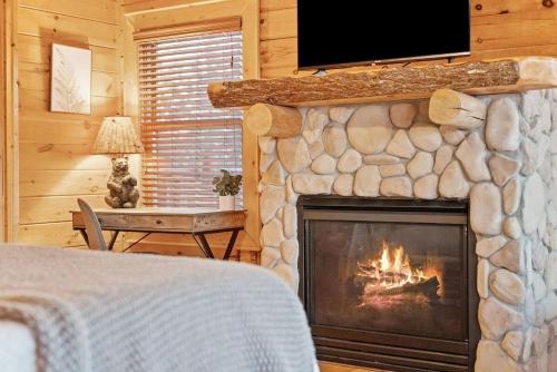 Serenity - Sweeping Mountain VIEWS From Every Room, Sevierville (foto 5)
