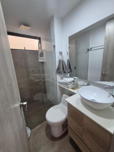 Apartamento Luareles-San joaquin-Balcon, Medellín (foto 7)