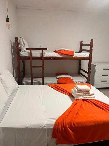 1 double bed, 1 twin bed, 1 bunk bed
