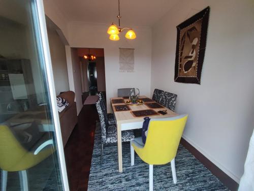 Almada, T2 apartment with balcony, Feijo, Lisbon, Almada (zdjęcie 10)