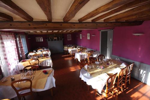 Ресторан, Auberge Normande in Вальфрамбер